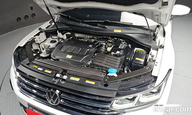 Volkswagen Tiguan 2022 2.0 автомат (гидро), миниатюра 6