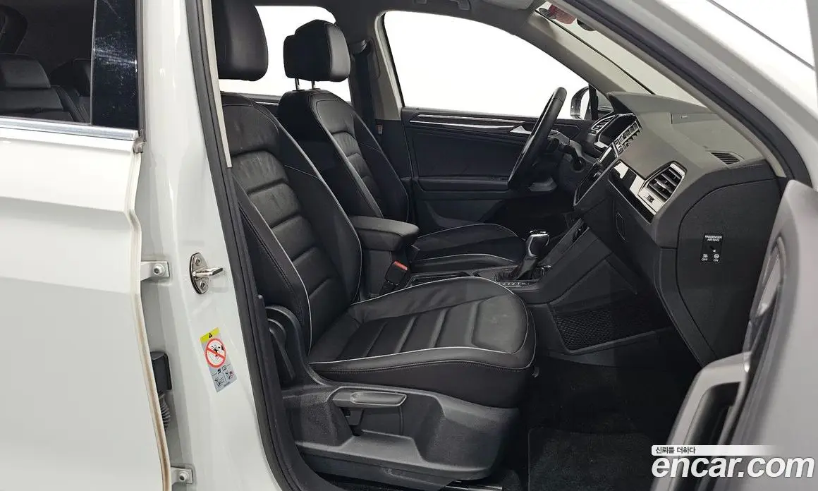Volkswagen Tiguan 2022 2.0 автомат (гидро), фото 12