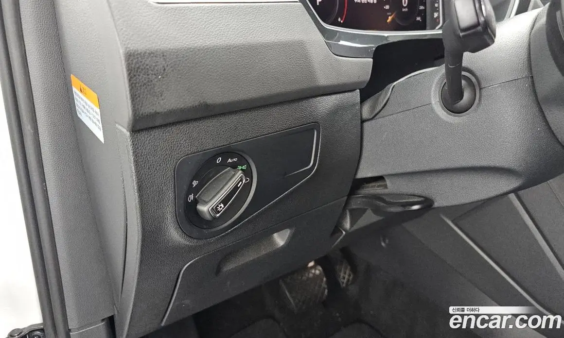 Volkswagen Tiguan 2022 2.0 автомат (гидро), фото 24