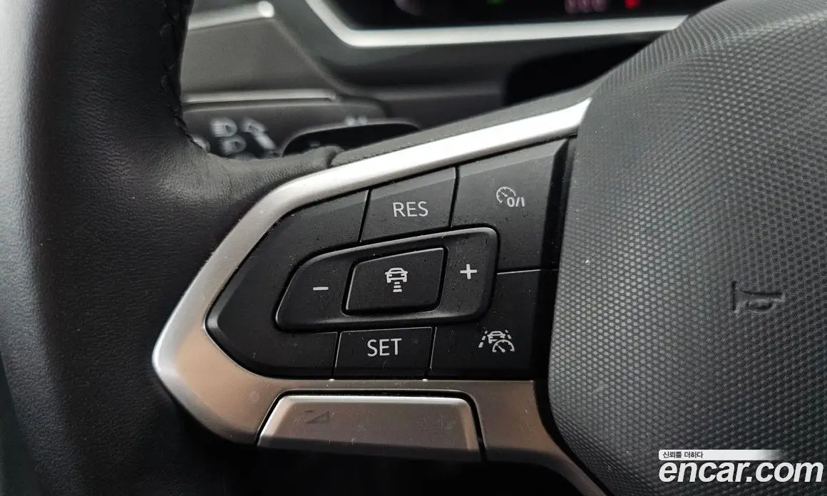 Volkswagen Tiguan 2022 2.0 автомат (гидро), фото 29