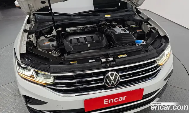 Volkswagen Tiguan 2022 2.0 автомат (гидро), миниатюра 5