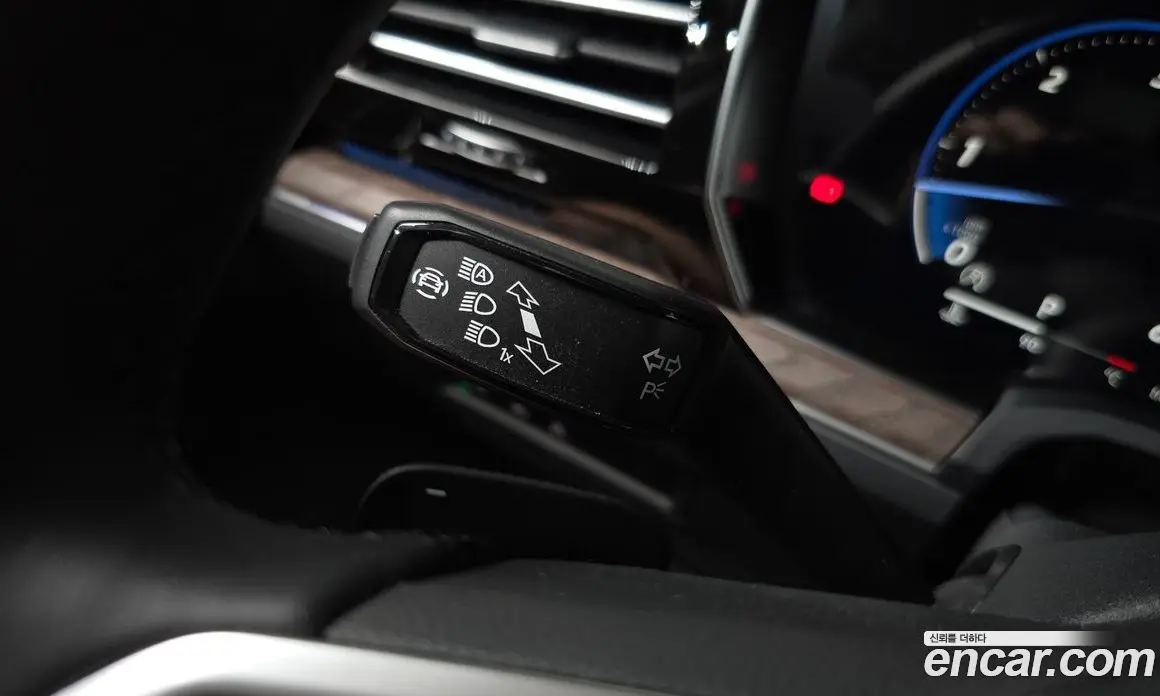 Volkswagen Touareg 2025 3.0 автомат (гидро), фото 36