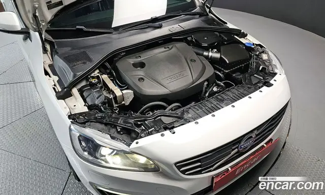Volvo S60 2018 2.0 автомат (гидро), миниатюра 6