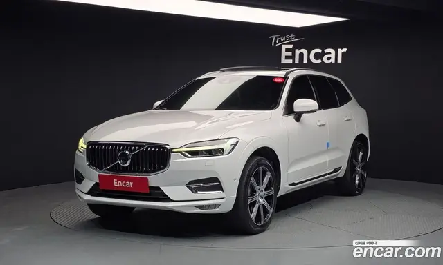 Volvo XC60 2019 2.0 автомат (гидро), миниатюра 1