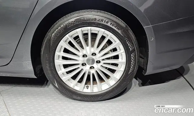 Audi A6 2020 2.0 автомат (гидро), миниатюра 7