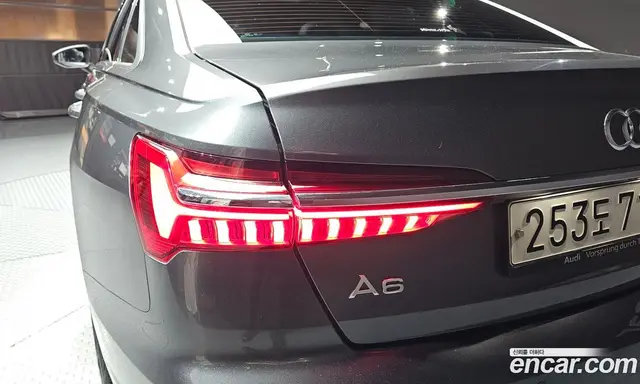 Audi A6 2020 2.0 автомат (гидро), миниатюра 9