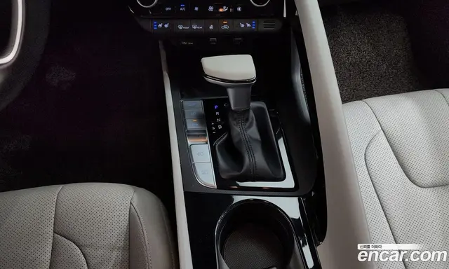 Hyundai Avante 2020 1.6 автомат (гидро), миниатюра 12