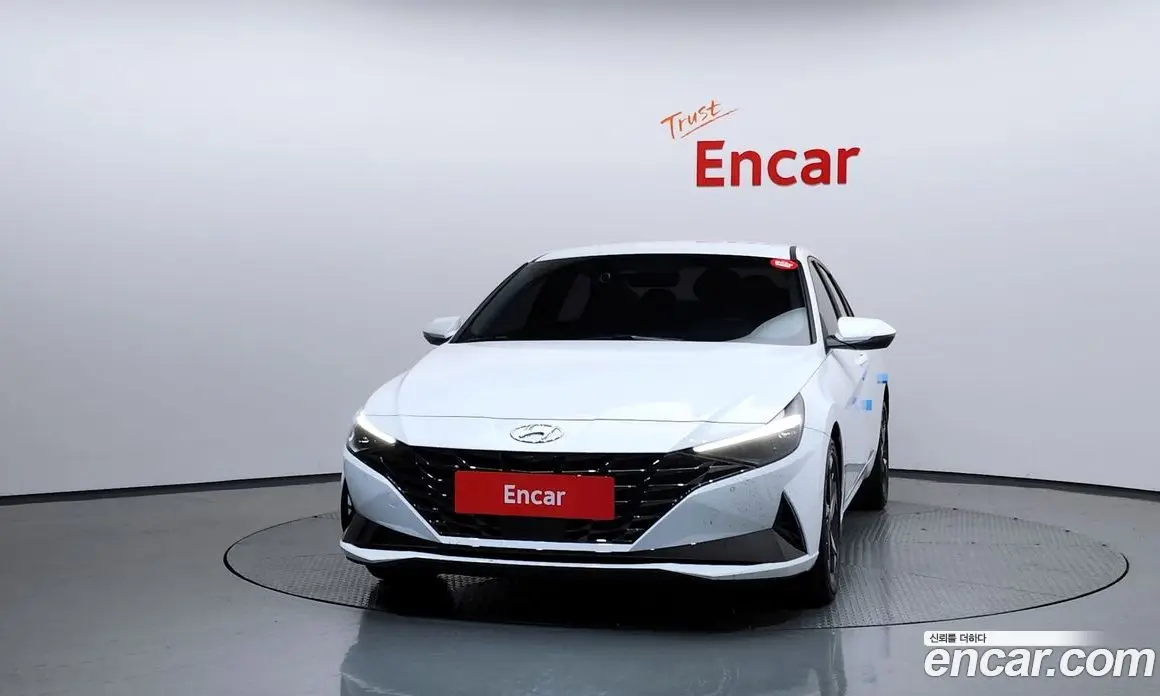 Hyundai Avante 2020 1.6 автомат (гидро), фото 3