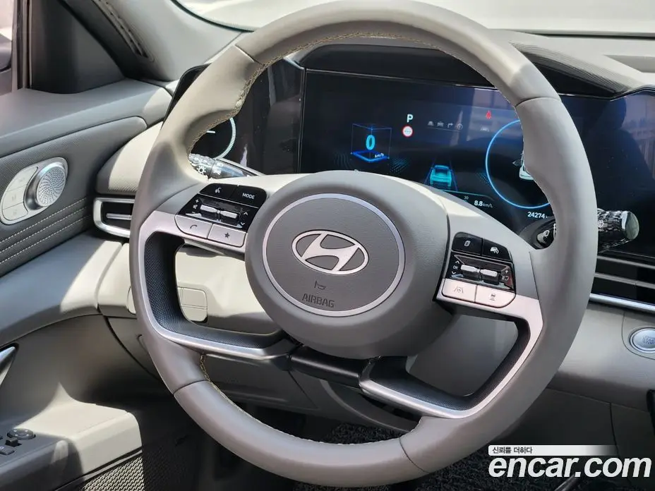 Hyundai Avante 2023 1.6 автомат (гидро), фото 6