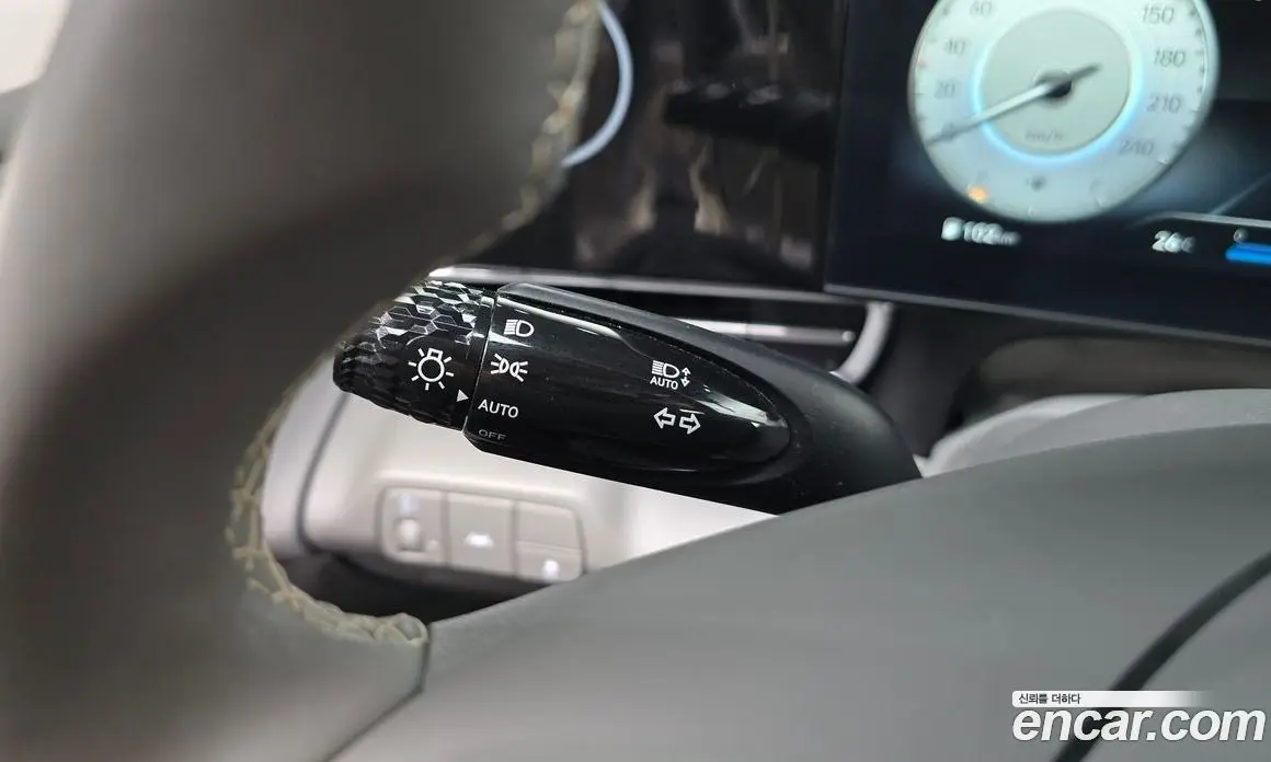 Hyundai Avante 2023 1.6 автомат (гидро), фото 31