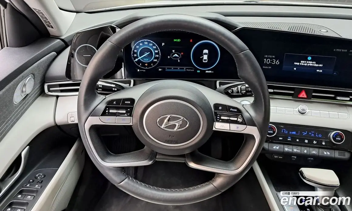 Hyundai Avante 2023 1.6 автомат (гидро), фото 18