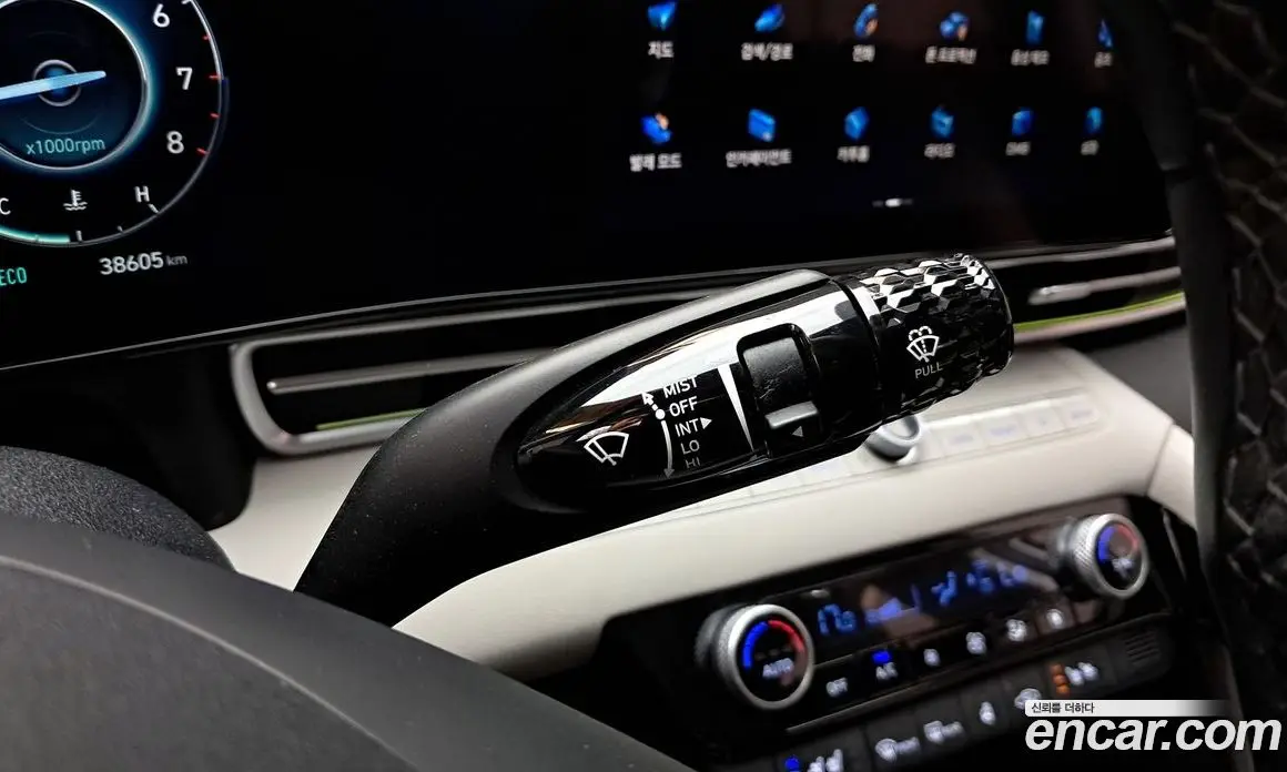 Hyundai Avante 2023 1.6 автомат (гидро), фото 29