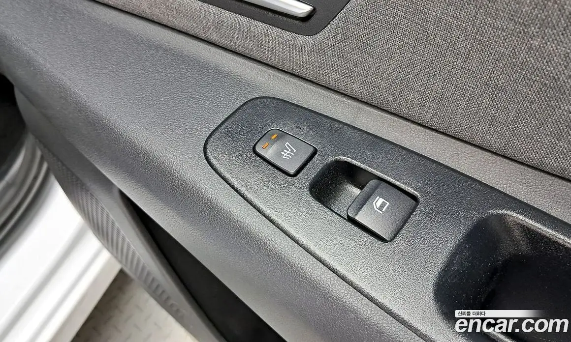 Hyundai Avante 2023 1.6 автомат (гидро), фото 30