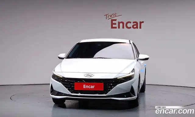 Hyundai Avante 2023 1.6 автомат (гидро), миниатюра 2