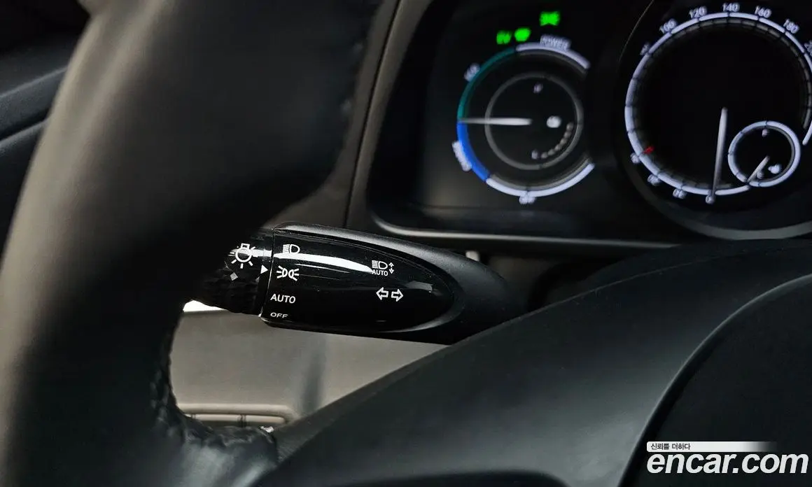 Hyundai Avante 2023 1.6 автомат (гидро), фото 28