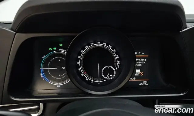 Hyundai Avante 2023 1.6 автомат (гидро), миниатюра 10