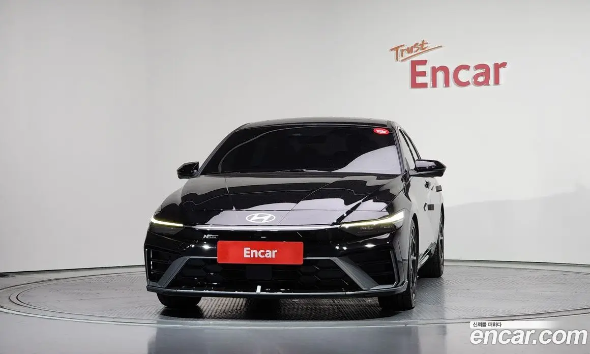 Hyundai Avante 2024 1.6 автомат (гидро), фото 3