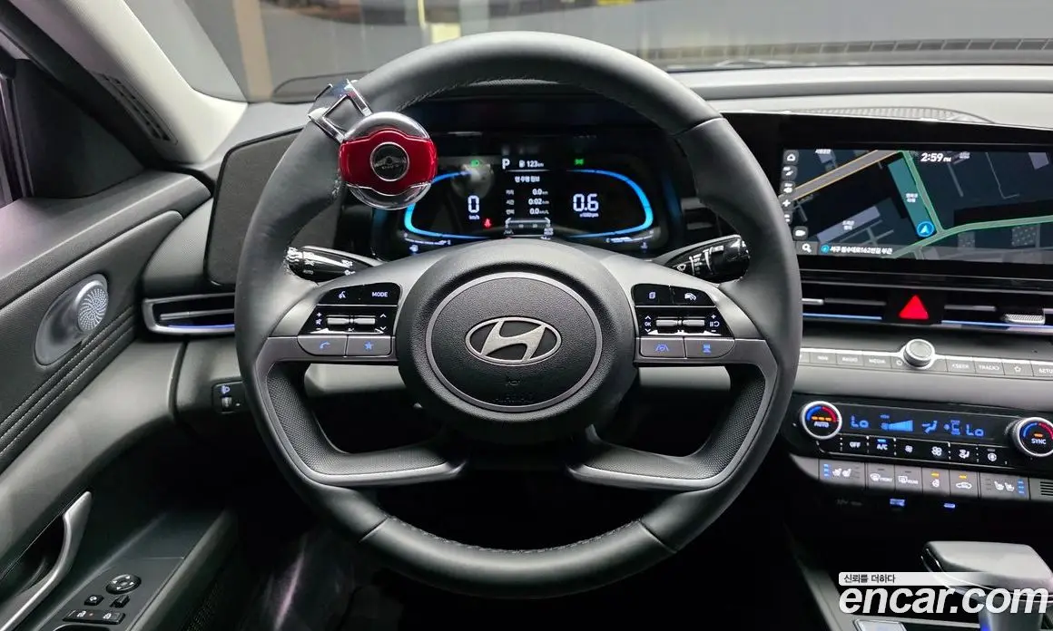 Hyundai Avante 2025 1.6 автомат (гидро), фото 13