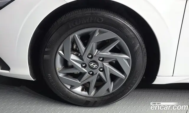 Hyundai Avante 2025 1.6 автомат (гидро), миниатюра 5