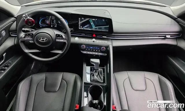 Hyundai Avante 2025 1.6 автомат (гидро), миниатюра 7