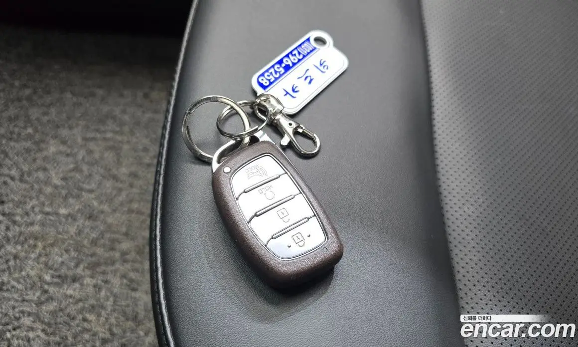 Hyundai Casper 2021 1.0 автомат (гидро), фото 18