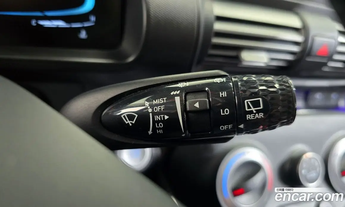 Hyundai Casper 2021 1.0 автомат (гидро), фото 25