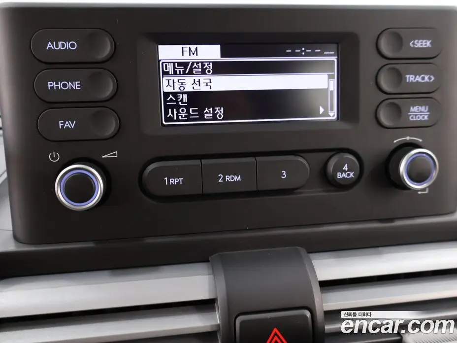 Hyundai Casper 2022 1.0 автомат (гидро), фото 14