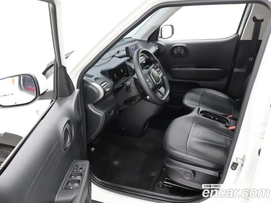 Hyundai Casper 2022 1.0 автомат (гидро), фото 9