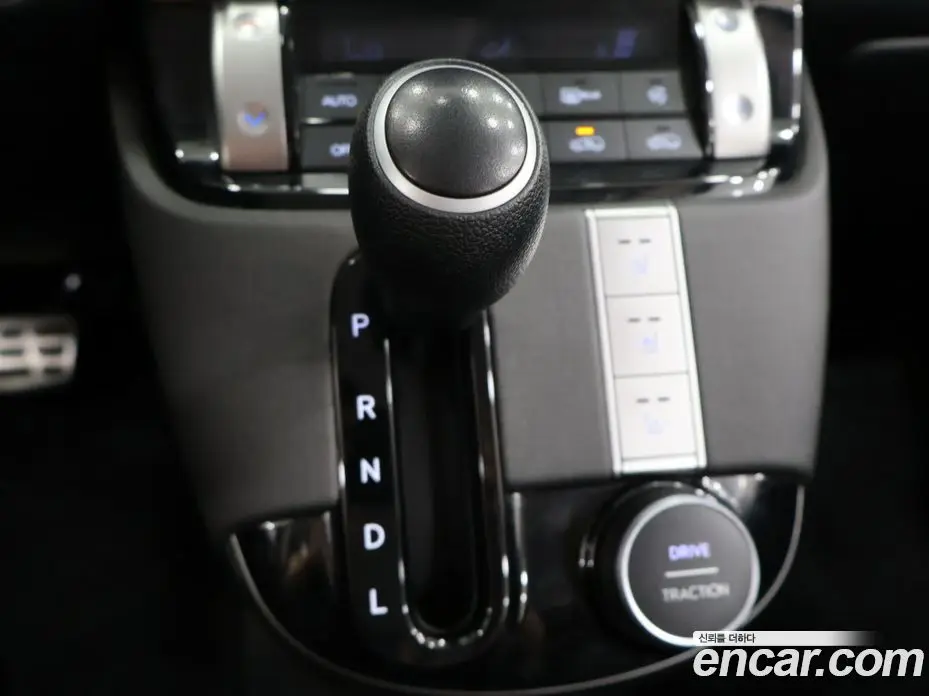 Hyundai Casper 2022 1.0 автомат (гидро), фото 13