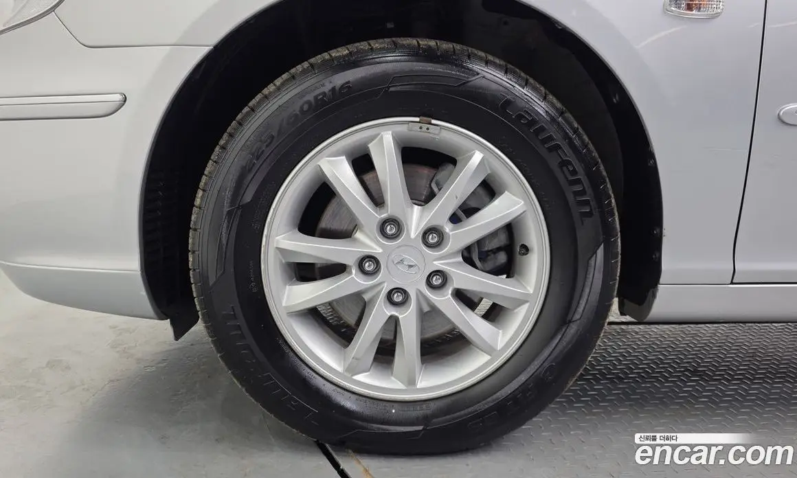 Hyundai Grandeur 2008 2.7 автомат (гидро), фото 5
