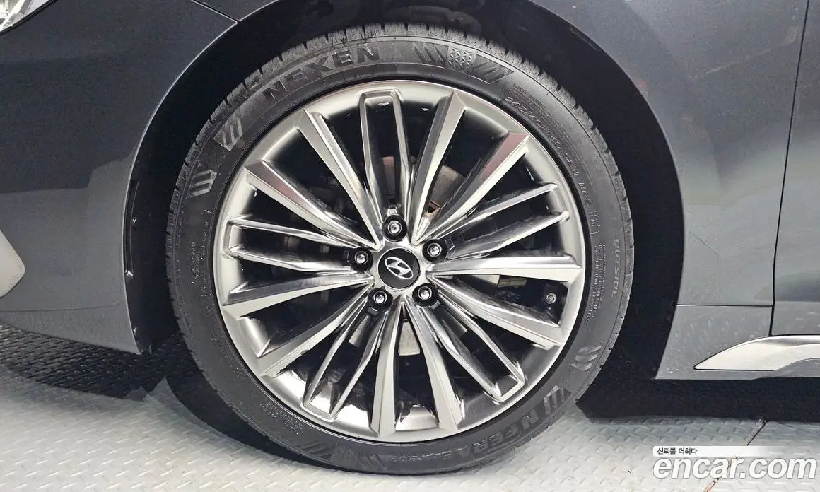 Hyundai Grandeur 2017 2.4 автомат (гидро), фото 5