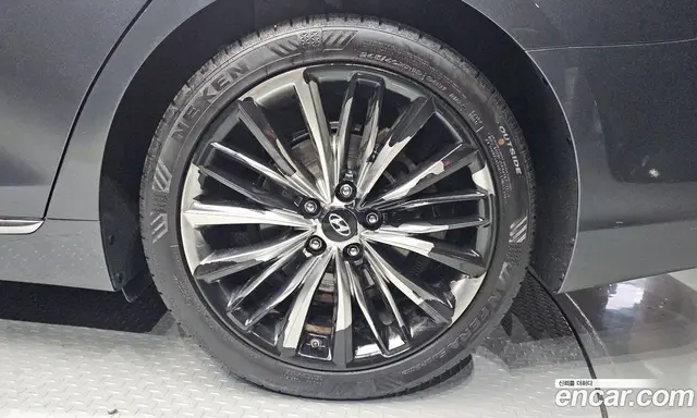 Hyundai Grandeur 2017 2.4 автомат (гидро), миниатюра 7