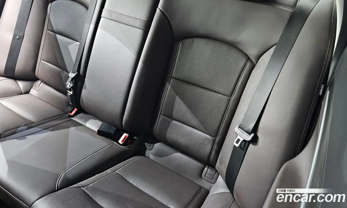 Hyundai Grandeur 2018 3.0 автомат (гидро), фото 28