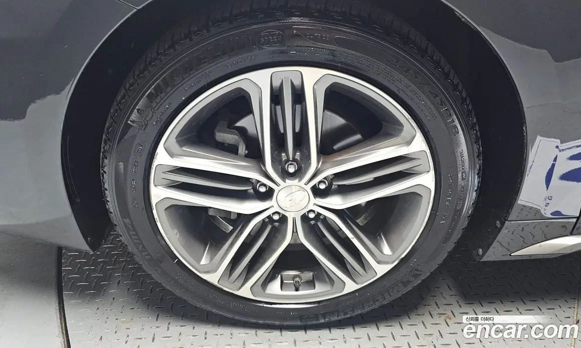 Hyundai Grandeur 2018 3.0 автомат (гидро), фото 4