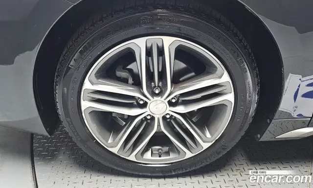Hyundai Grandeur 2018 3.0 автомат (гидро), миниатюра 4