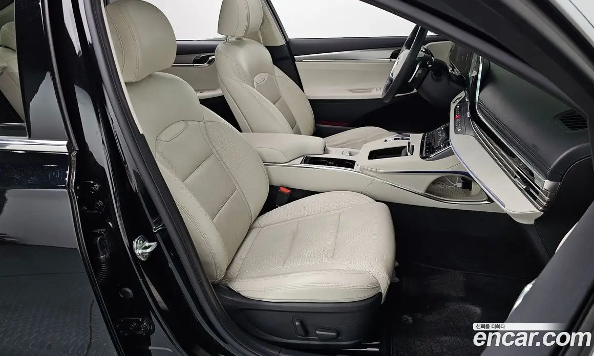 Hyundai Grandeur 2022 2.5 автомат (гидро), фото 16