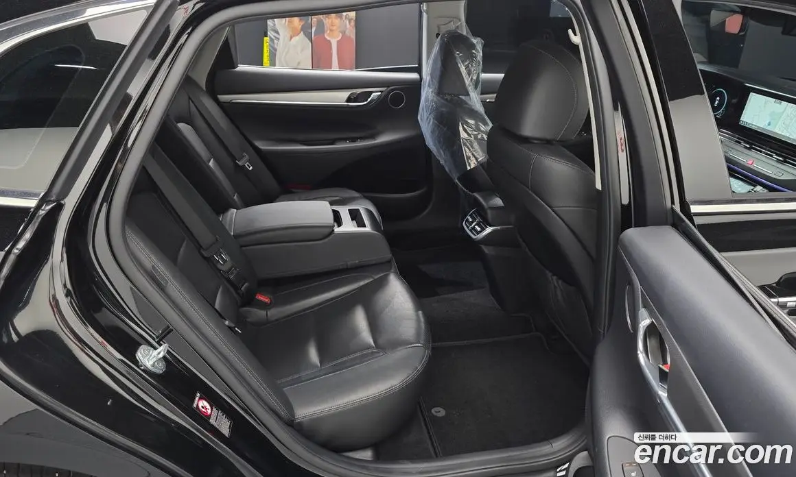 Hyundai Grandeur 2022 2.4 автомат (гидро), фото 11