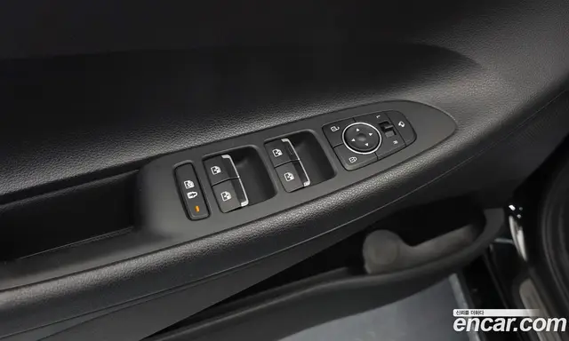 Hyundai Grandeur 2022 2.4 автомат (гидро), миниатюра 12