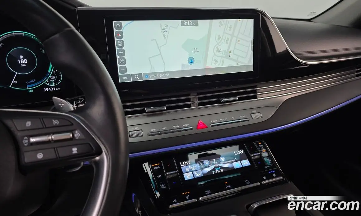Hyundai Grandeur 2022 2.4 автомат (гидро), фото 13