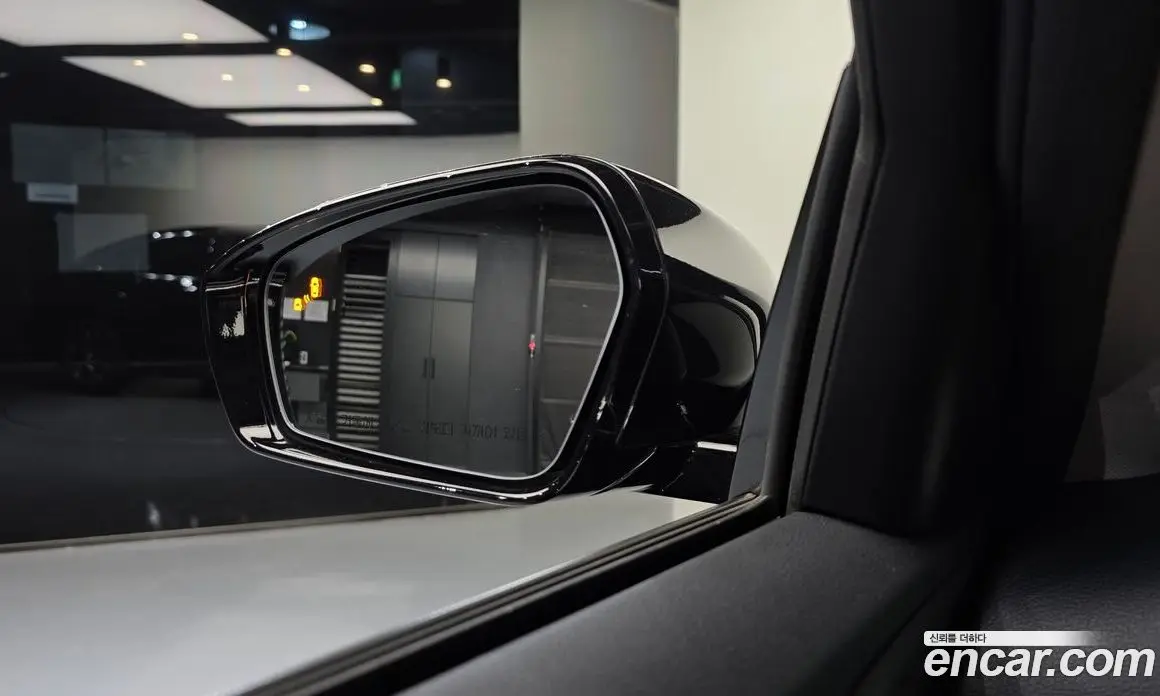 Hyundai Grandeur 2022 2.4 автомат (гидро), фото 16