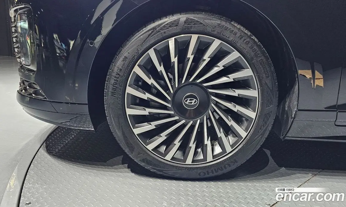 Hyundai Grandeur 2023 1.6 автомат (гидро), фото 5
