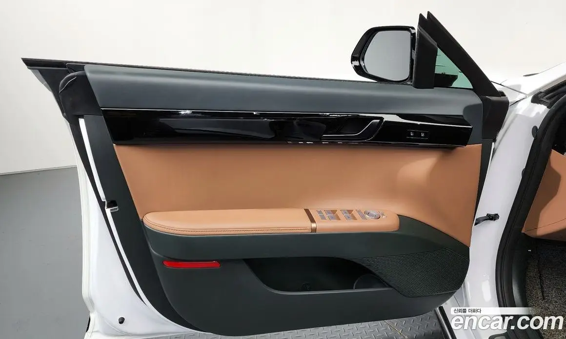 Hyundai Grandeur 2024 1.6 автомат (гидро), фото 13