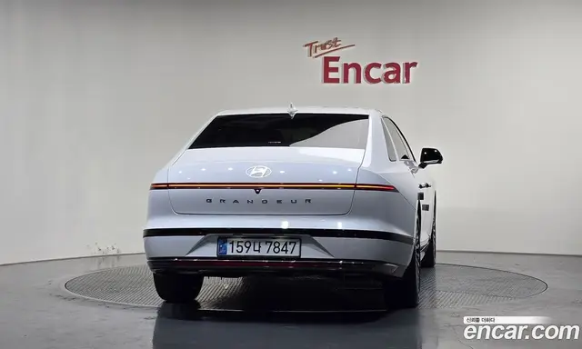 Hyundai Grandeur 2024 1.6 автомат (гидро), миниатюра 3