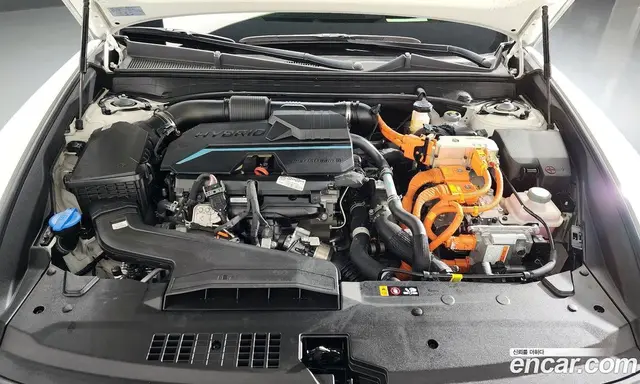 Hyundai Grandeur 2024 1.6 автомат (гидро), миниатюра 5