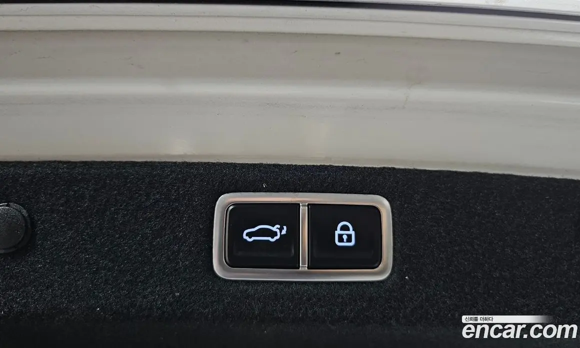 Hyundai Grandeur 2024 2.5 автомат (гидро), фото 17