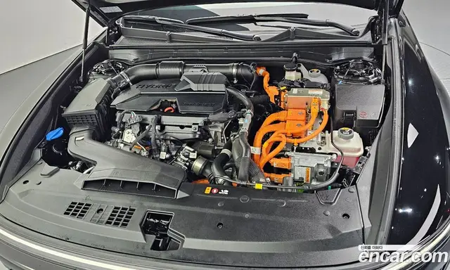 Hyundai Grandeur 2025 1.6 автомат (гидро), миниатюра 6 Hyundai Grandeur 2025 1.6 автомат (гидро), миниатюра 6