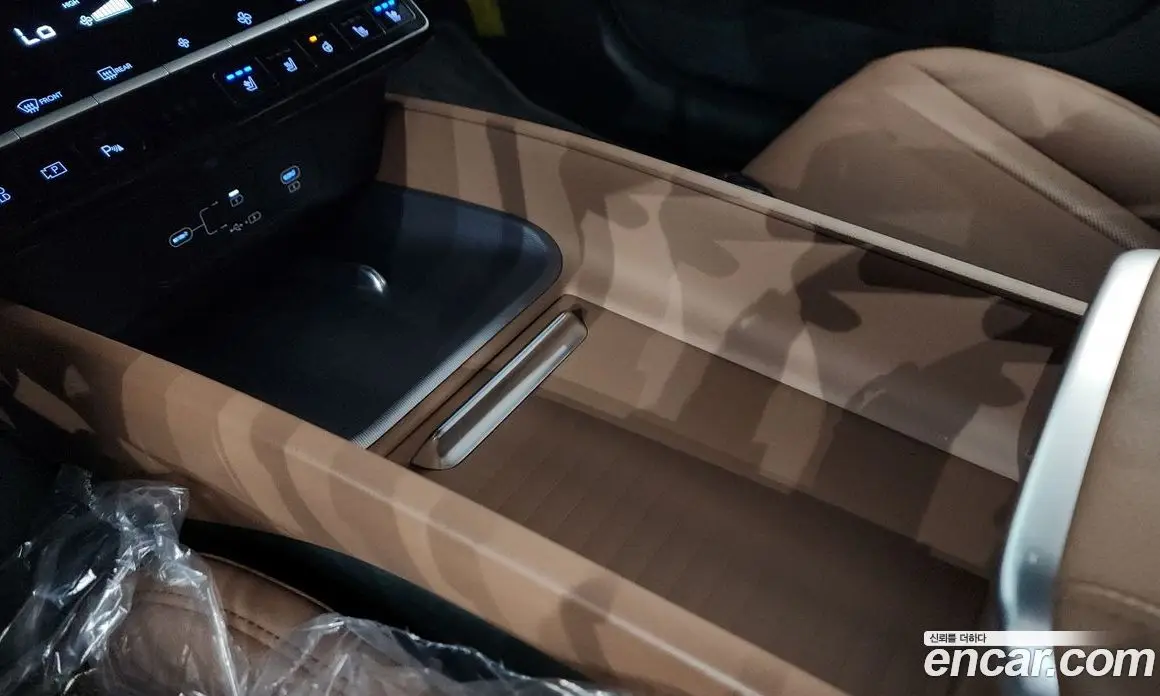 Hyundai Grandeur 2025 1.6 автомат (гидро), фото 29