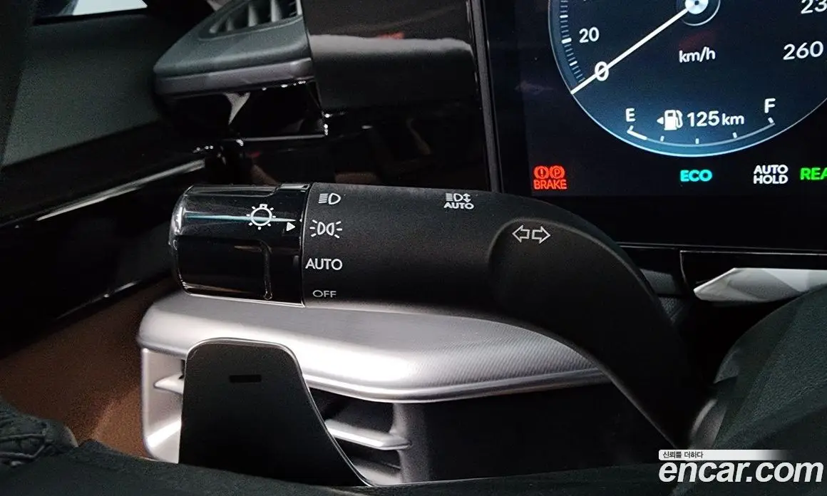 Hyundai Grandeur 2025 1.6 автомат (гидро), фото 35