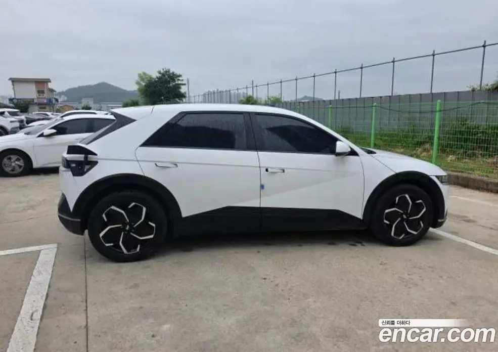 Hyundai Ioniq 5 2023 1.0 автомат (гидро), фото 12