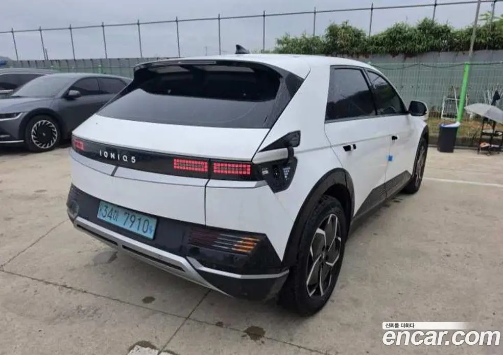 Hyundai Ioniq 5 2023 1.0 автомат (гидро), фото 6